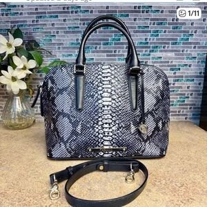Elegant Black and Gray Snake Print Handbag